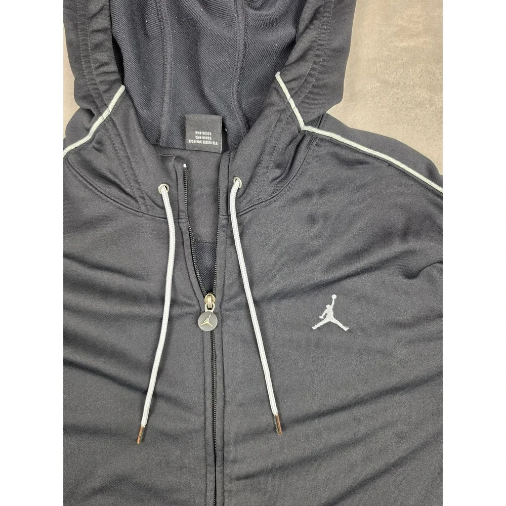 Jordan $1 shipping
